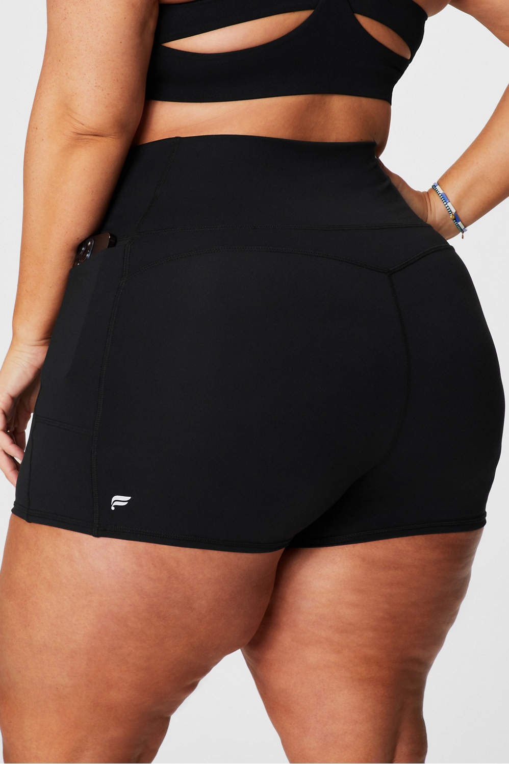 Fabletics Oasis High-Waisted 2 Short Womens plus Size