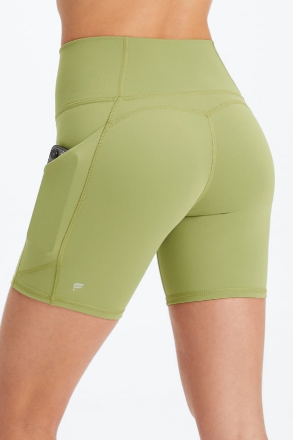 wide leg athletic shorts