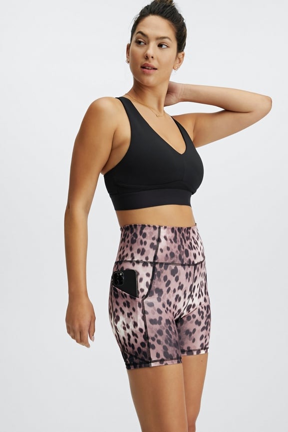Oasis PureLuxe High-Waisted 6'' Short - Fabletics Canada