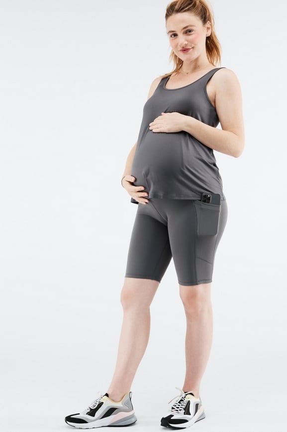 PureLuxe High-Waisted Maternity 9'' Short - Fabletics