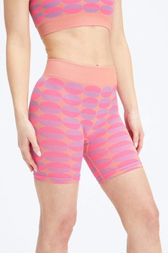 Fabletics High-Waisted Seamless Rib Short Womens pink Size