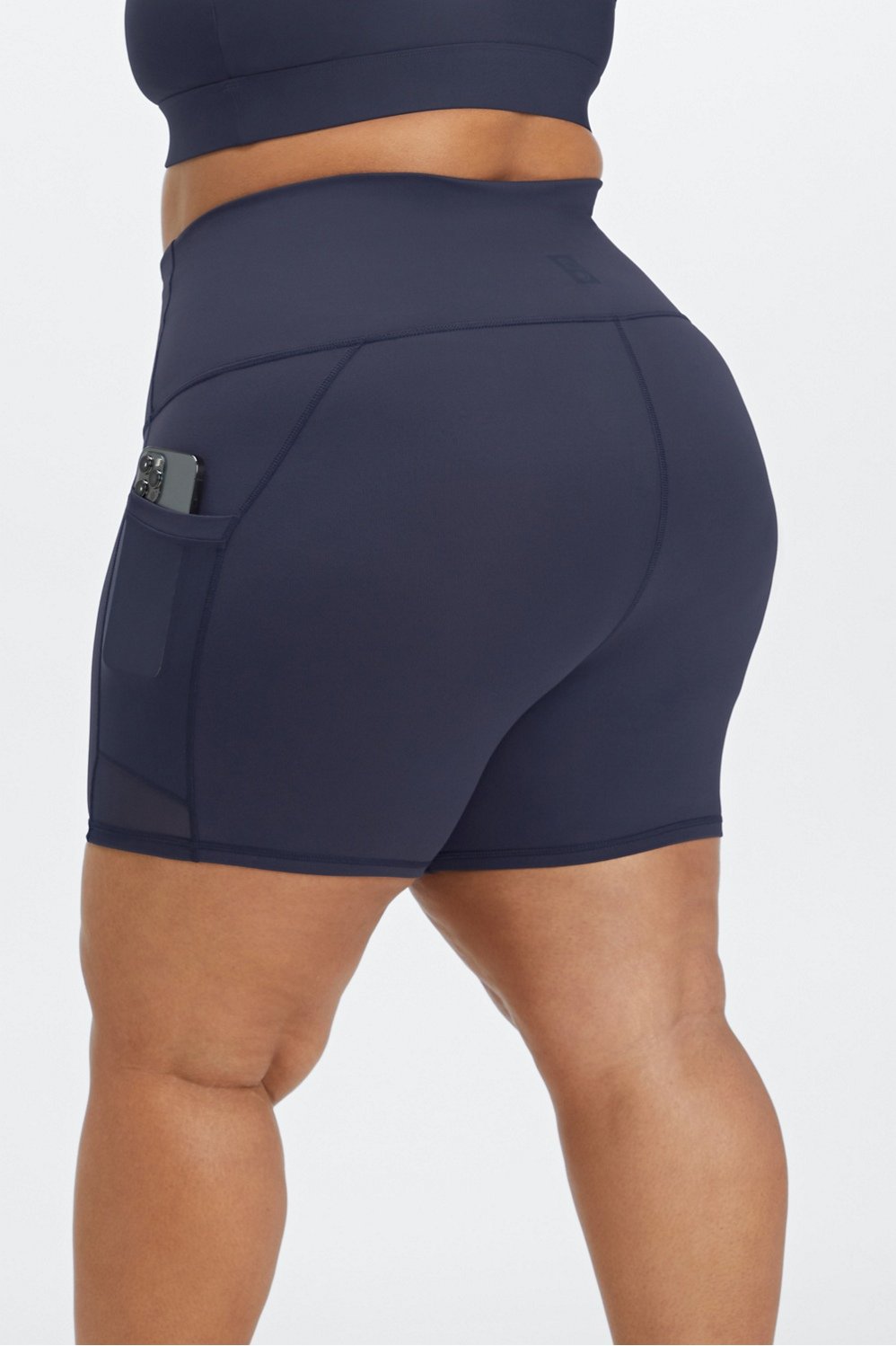 Fabletics Universal Tennis On-The-Go Mesh 6 Short Womens plus Size