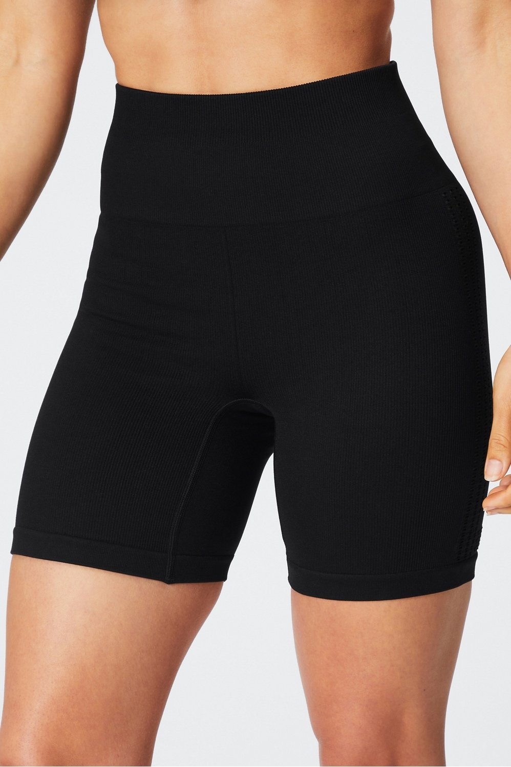 Sync Seamless High-Waisted 6'' Short