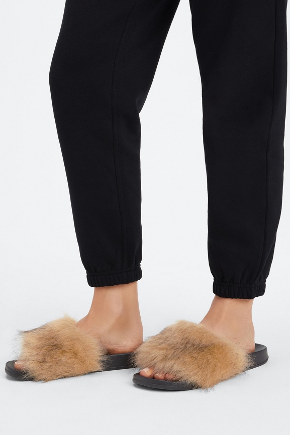 Slip on 2024 with fur