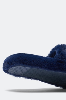 フラットシューズ Interlocking G Faux Fur Slippers in Blue Interlocking G Faux Fur Slippers in Blue - Runway Catalog