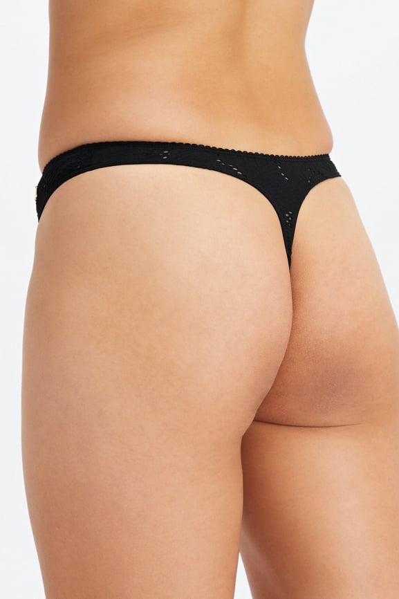 Seamless Lace High-Waisted Thong - Fabletics Canada
